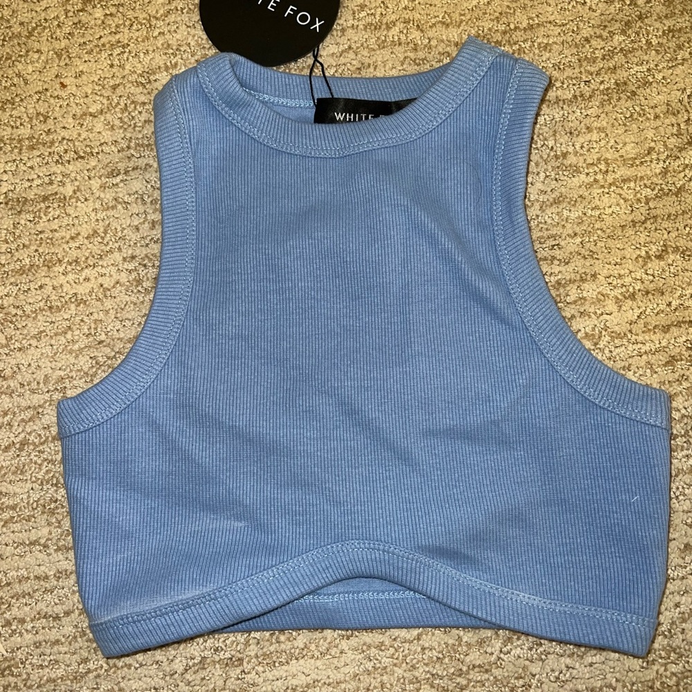 NWT- “white fox” blue super crop tank